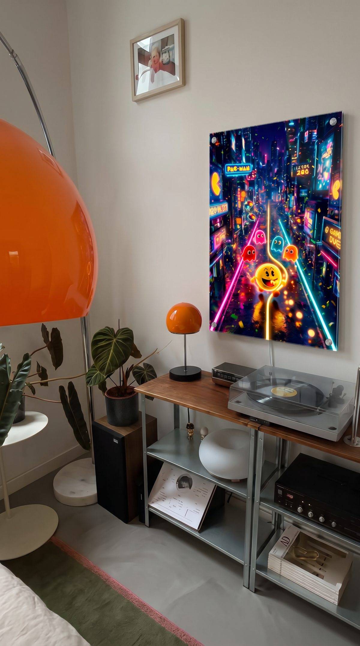 Retro Maze Chomper LED Neon Wall Art - Premium Custom LED Neon Artwork