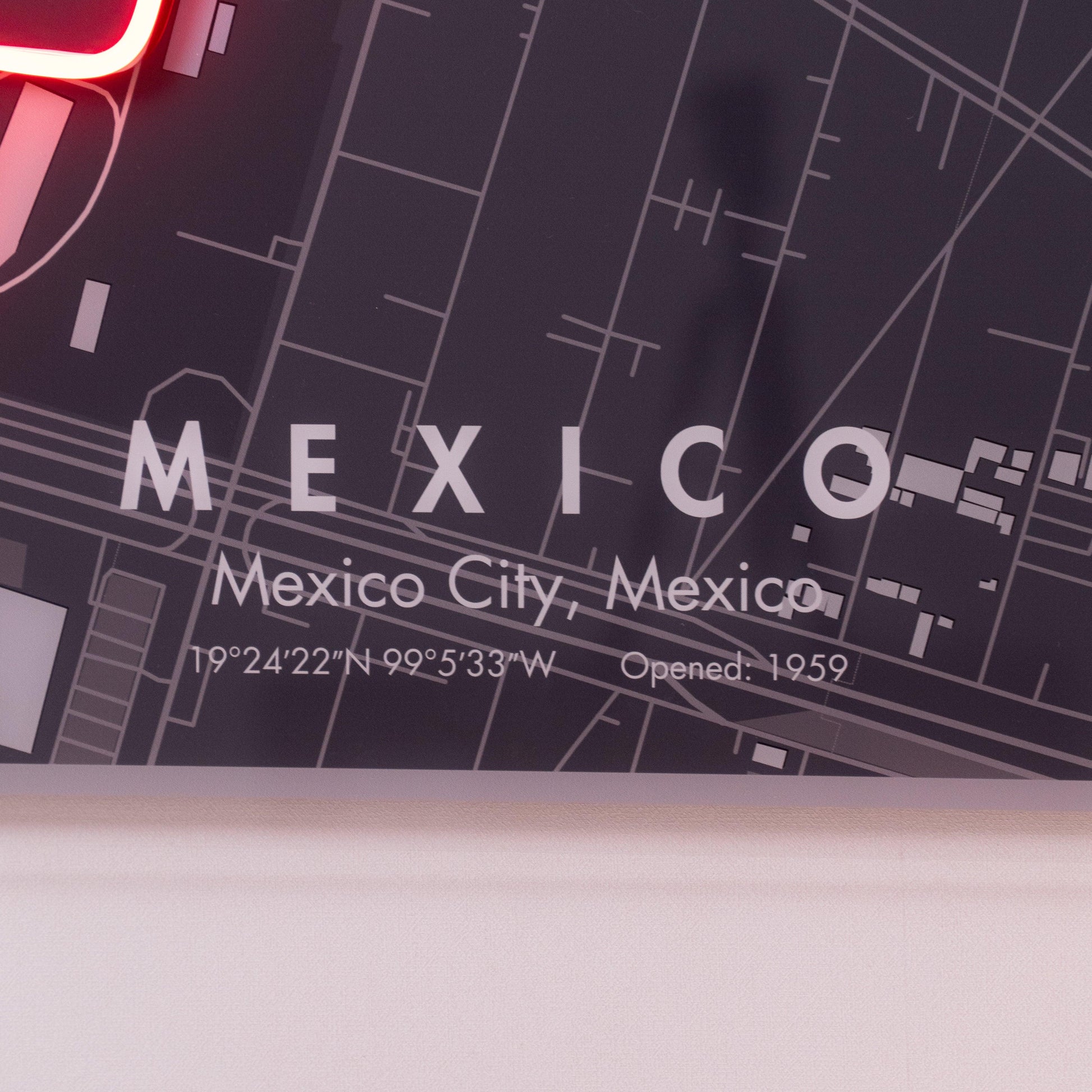 Close-up of Mexico City map with coordinates 19°24'22"N 99°5'33"W and opened 1959 text