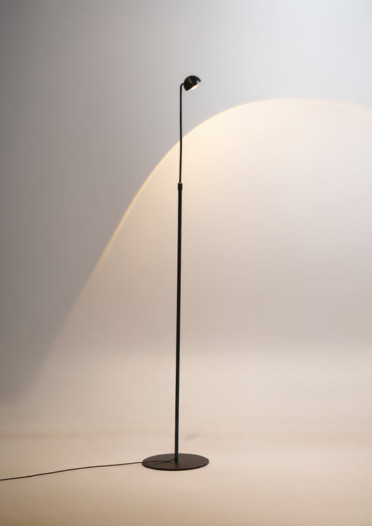 Nordic Red Tall Cob Floor Lamp - Adjustable Height & Angle for Eye-Protection Ambient Lighting in Your Home